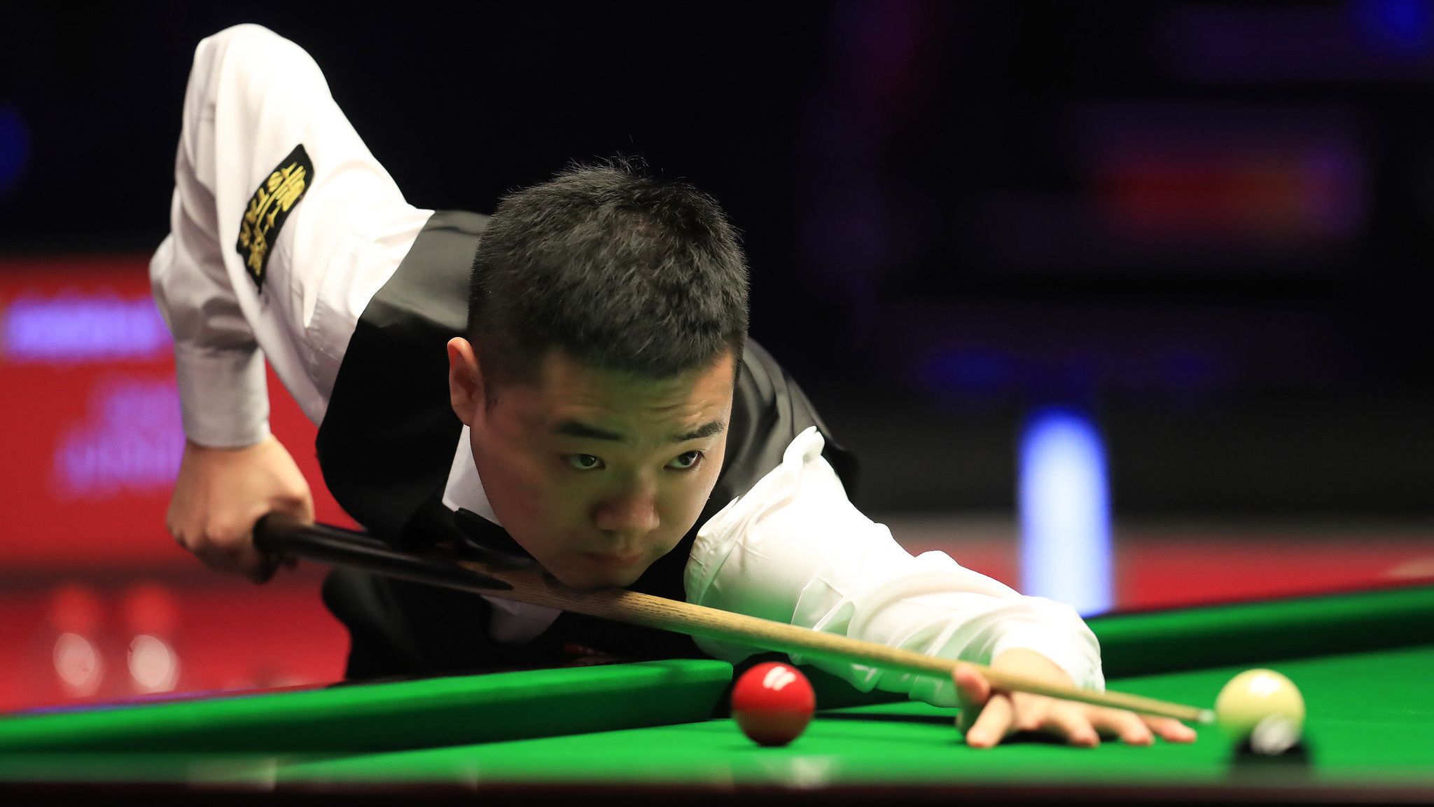 不局限于守 不局限于守