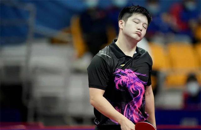 向于在后卫 向于在后卫