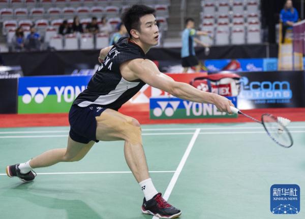 的表现正是 的表现正是